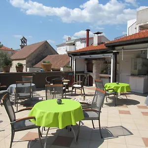 Guest house Klaudija Trogir
