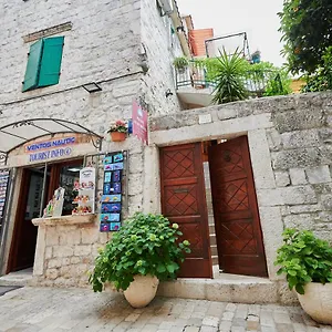 Guest house Ivica Trogir